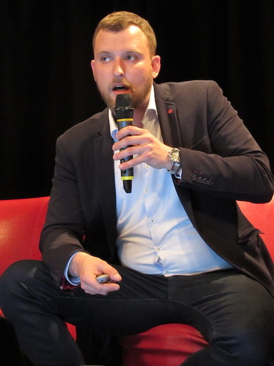 KYBERBEZPEČNOST VÍC NEŽ ZÁKON 2019 Adam Kučínský