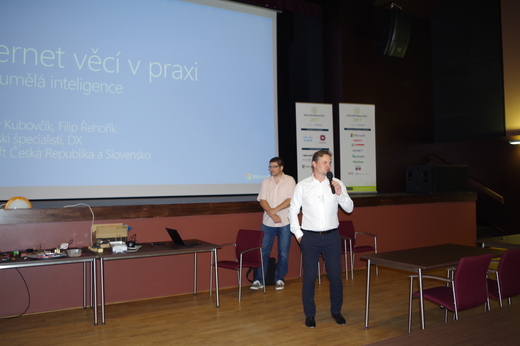 ROK INFORMATIKY 2017 - Lubomír Bandžuch, Microsoft