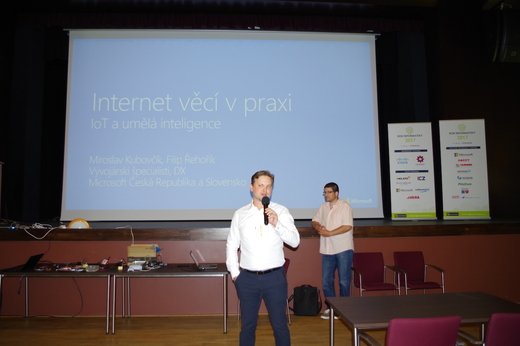 ROK INFORMATIKY 2017 - Lubomír Bandžuch, Microsoft