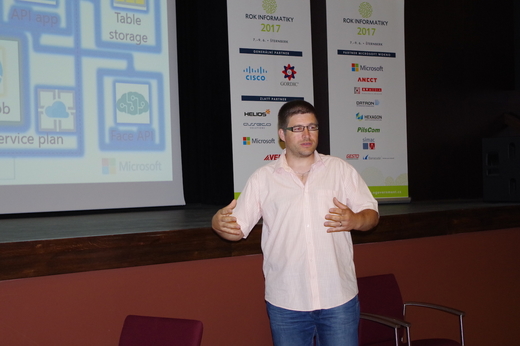 ROK INFORMATIKY 2017 - Filip Řehořík, Microsoft